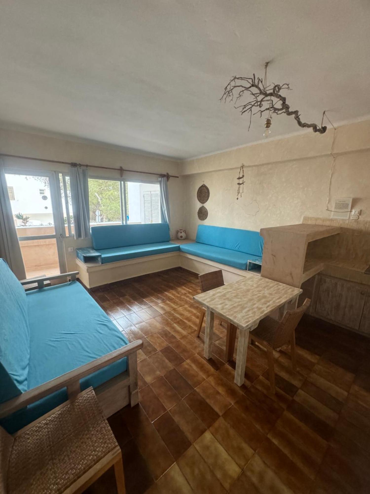 Edificio Rexii Apartment Es Pujols Luaran gambar